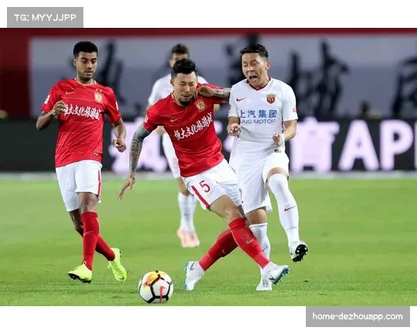 雅典AEK客场一球力克佛罗伦萨，加齐诺维奇制胜球